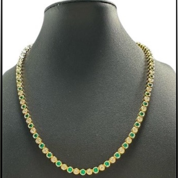 None Jewelry - Emerald and Diamond Necklace
